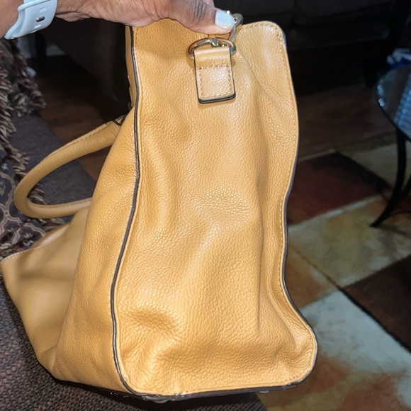 Michael Kors Large Leather Hamilton Satchel Tote Bag - Picture 11 of 16